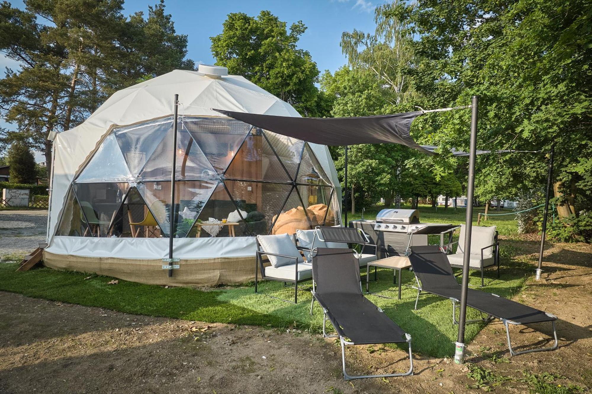 Отель Glamping Slapy Экстерьер фото