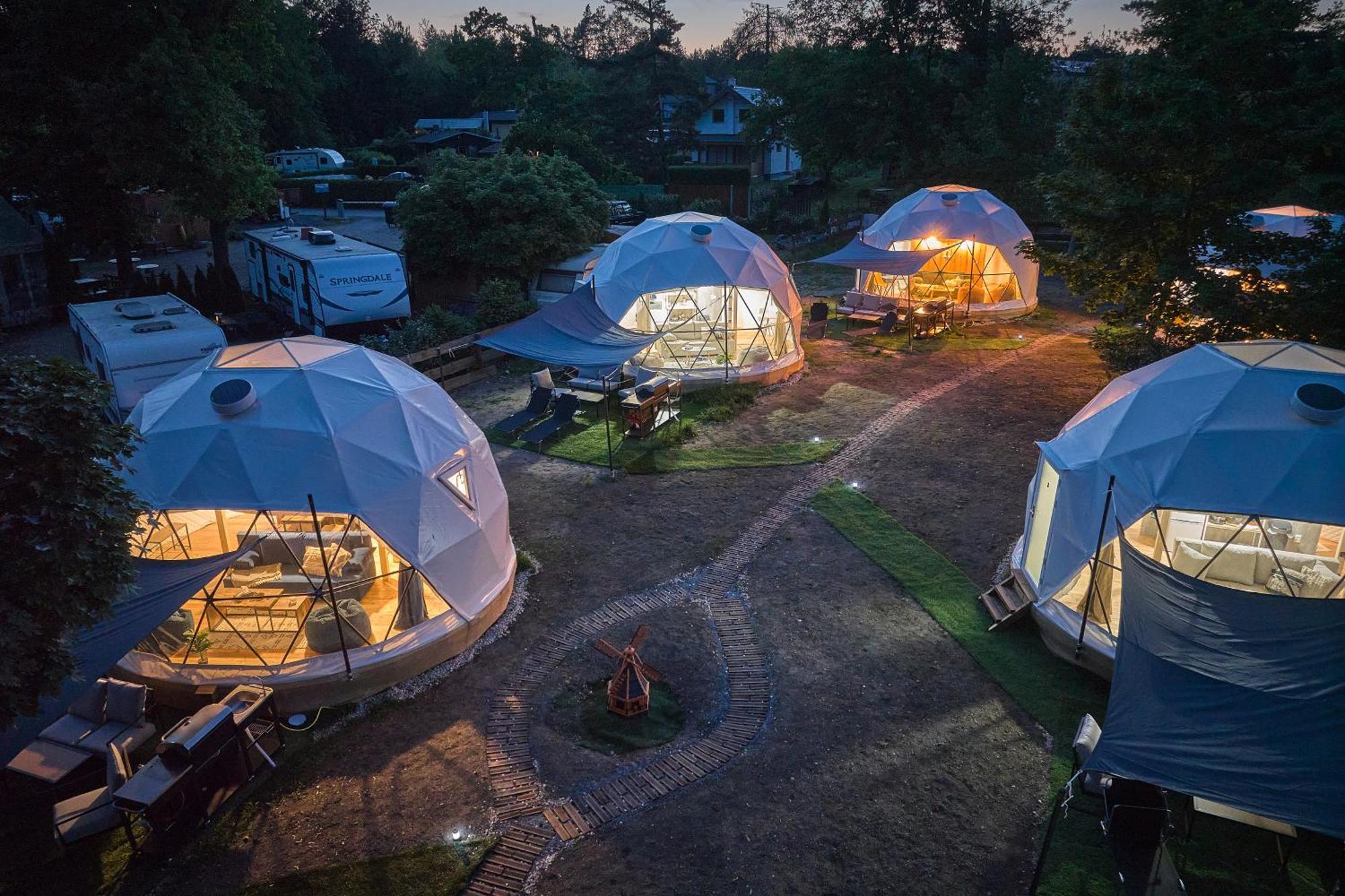 Отель Glamping Slapy Экстерьер фото